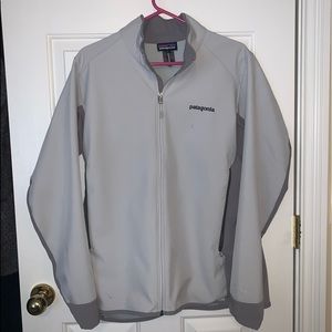 Lightweight Patagonia windbloc jacket!